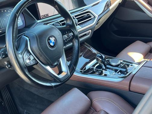 Mineral White Metallic 2021 BMW X5 xDrive40i