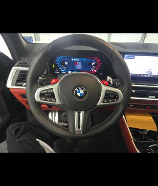 2025 BMW X5 M Base