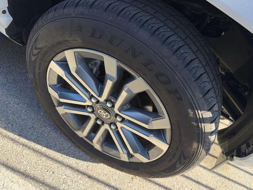 Pearl 2025 Toyota 4Runner Limited