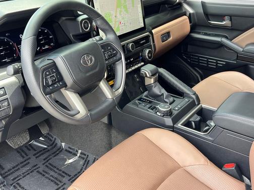 Pearl 2025 Toyota 4Runner Limited