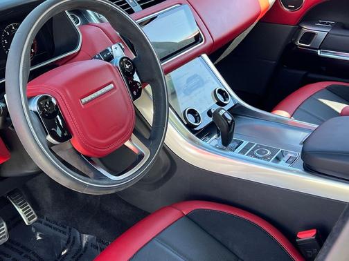 2020 Land Rover Range Rover Sport HST MHEV