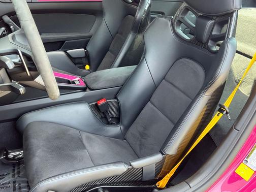 Ruby Star Neo 2024 Porsche 911 Carrera 4 GTS