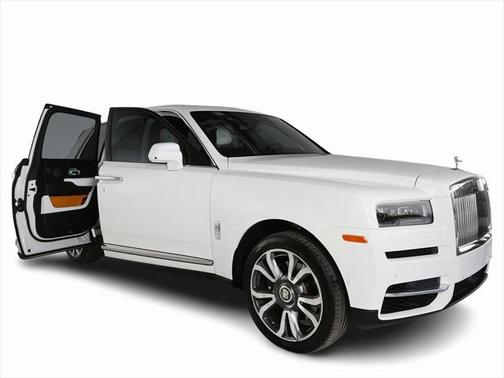2024 Rolls-Royce Cullinan Base