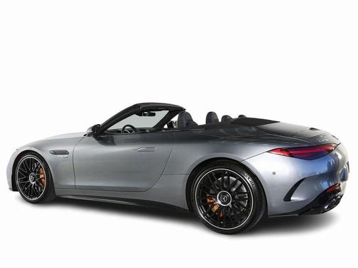 2022 Mercedes-Benz AMG SL 63 Base