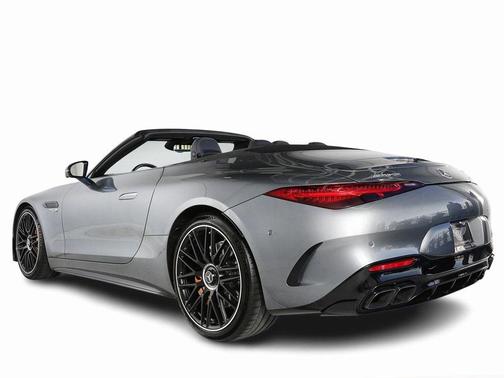 2022 Mercedes-Benz AMG SL 63 Base