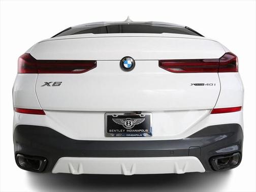 2023 BMW X6 xDrive40i