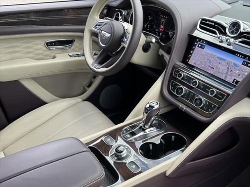 2023 Bentley Bentayga Azure