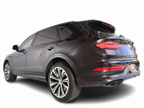 2023 Bentley Bentayga Azure