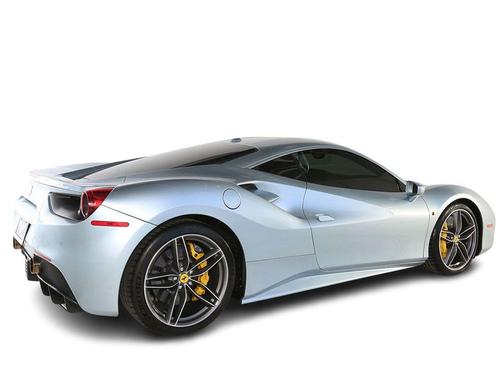 Grigio Alloy Metallic 2017 Ferrari 488 GTB Base