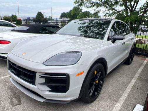Arctic Grey 2024 Porsche Cayenne Turbo GT