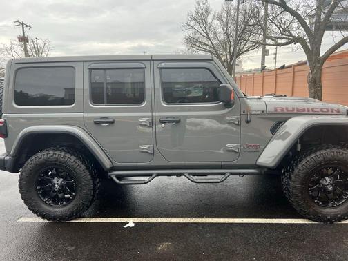 Sting-Gray Clearcoat 2020 Jeep Wrangler Unlimited Rubicon