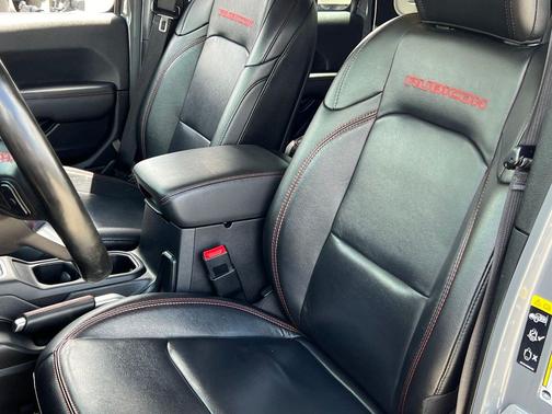 Sting-Gray Clearcoat 2020 Jeep Wrangler Unlimited Rubicon