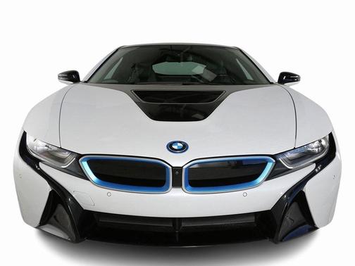 2014 BMW i8 Base