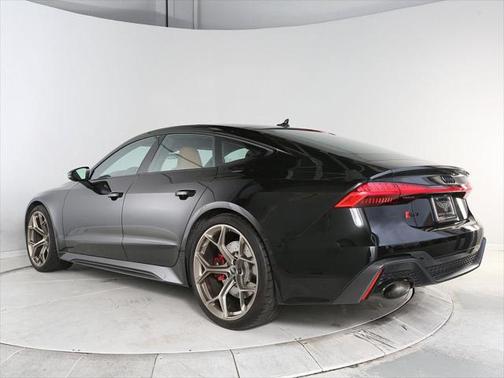 2025 Audi RS 7 4.0T Performance