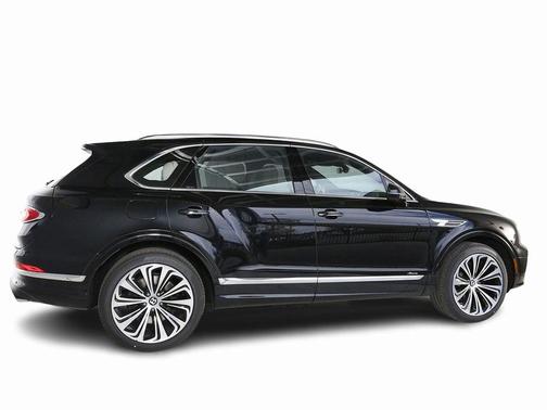 2025 Bentley Bentayga Azure V8