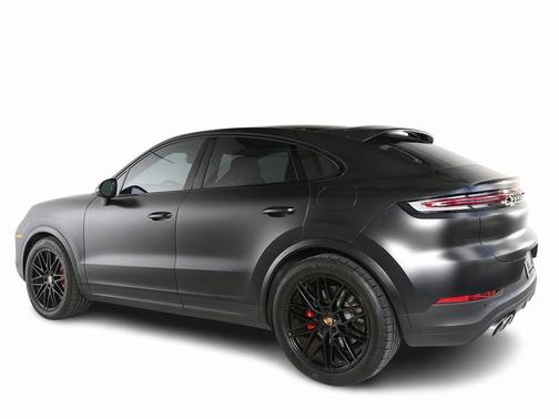 2024 Porsche Cayenne S