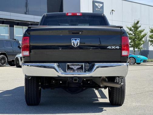 2018 RAM 2500 Tradesman Crew Cab 4x4 6'4' Box