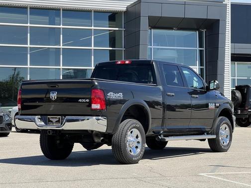 2018 RAM 2500 Tradesman Crew Cab 4x4 6'4' Box