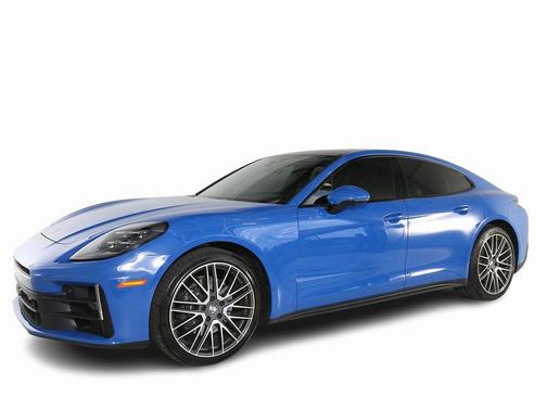 2024 Porsche Panamera 4