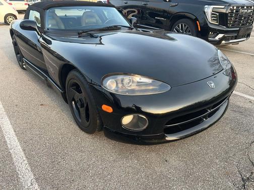 Black 1995 Dodge Viper RT/10