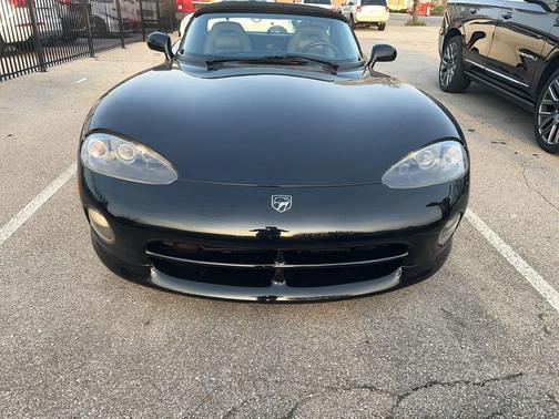 Black 1995 Dodge Viper RT/10