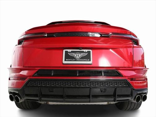 2024 Lamborghini Urus S