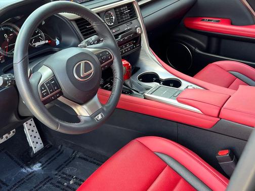 Atomic Silver 2022 Lexus RX 350 F SPORT Handling