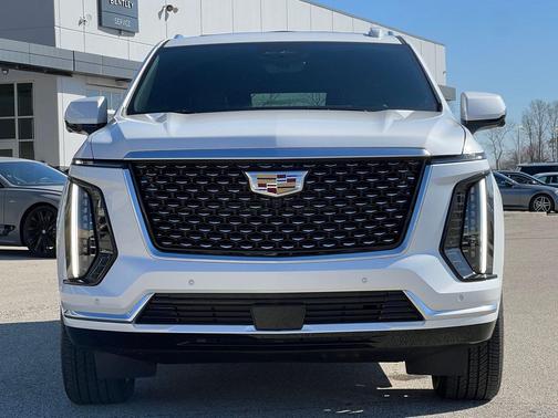 2025 Cadillac Escalade ESV Premium Luxury