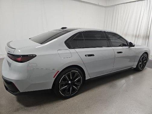 2024 BMW i7 xDrive60