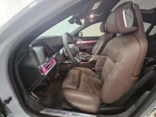 2024 BMW i7 xDrive60