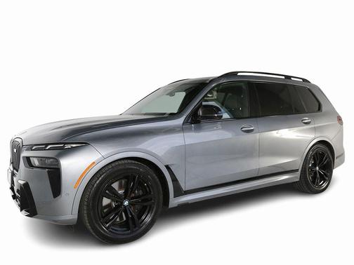 2023 BMW X7 M60i