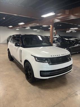 2023 Land Rover Range Rover P400 SE