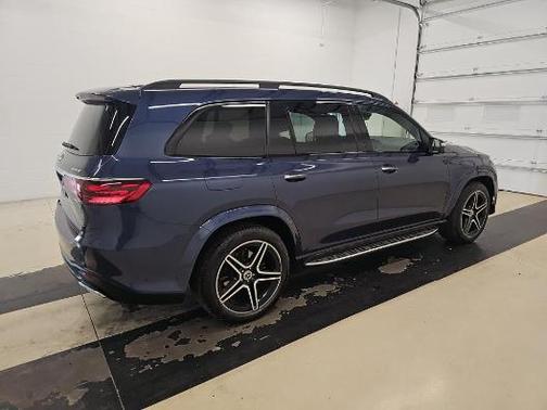 2024 Mercedes-Benz GLS 450 4MATIC