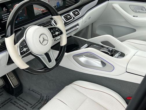 Obsidian Black Metallic 2023 Mercedes-Benz Maybach GLS 600 4MATIC