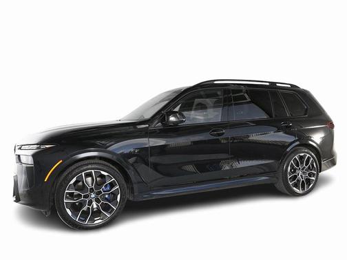 2024 BMW X7 M60i