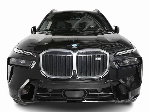 2024 BMW X7 M60i