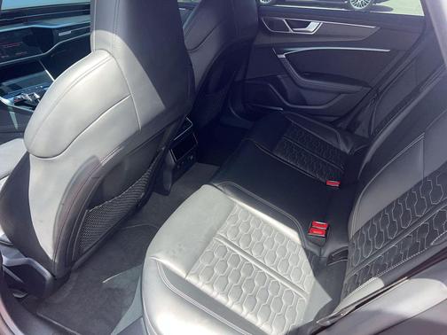 Tango Red Metallic 2021 Audi RS 7 4.0T