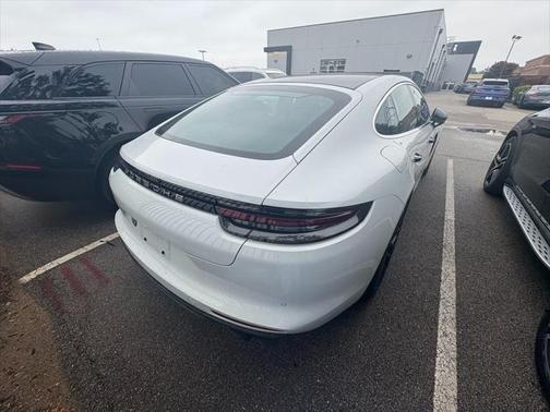 2018 Porsche Panamera 4S