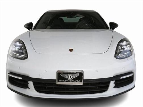 2018 Porsche Panamera 4S