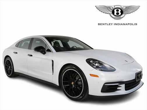 2018 Porsche Panamera 4S