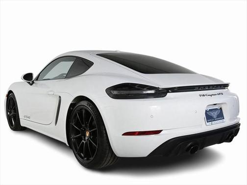 2024 Porsche 718 Cayman GTS 4.0