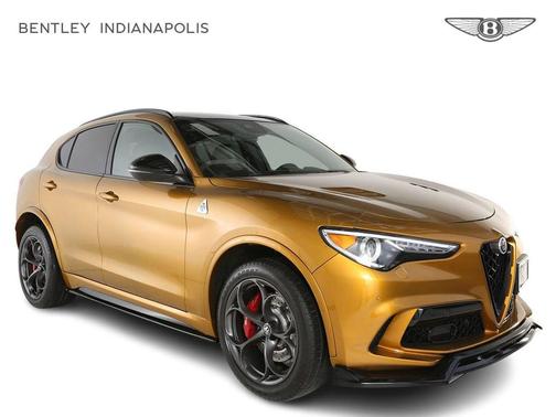 2022 Alfa Romeo Stelvio Quadrifoglio