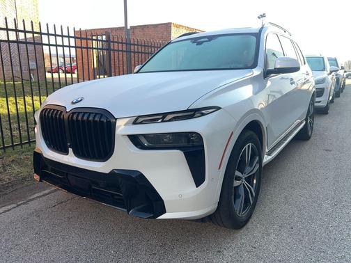2024 BMW X7 xDrive40i