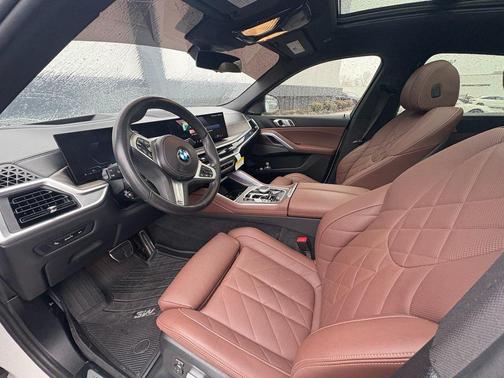 2024 BMW X6 xDrive40i