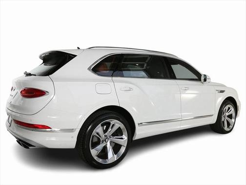 2024 Bentley Bentayga V8