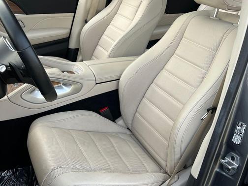 Selenite Grey Metallic 2023 Mercedes-Benz GLS 580 4MATIC