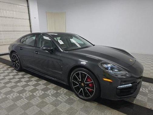 2018 Porsche Panamera Turbo