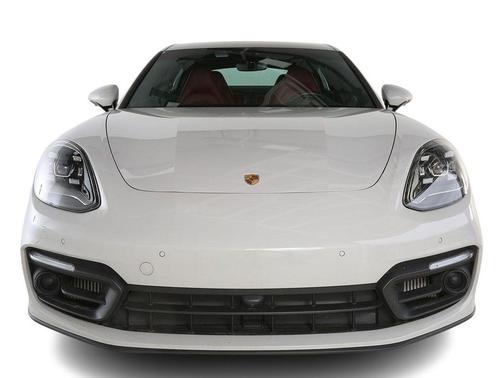 Tan 2023 Porsche Panamera 4 Executive