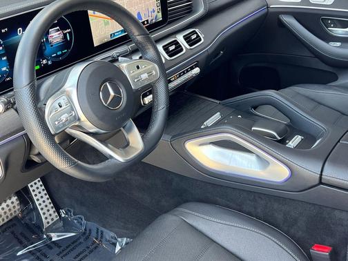 White 2023 Mercedes-Benz GLS 580 4MATIC