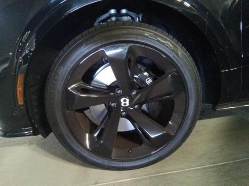 2022 Bentley Bentayga V8